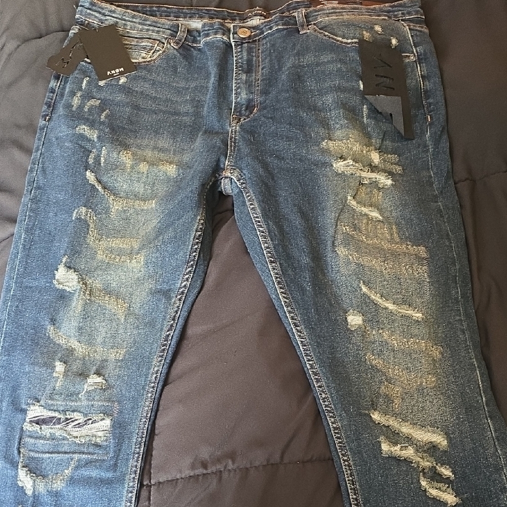 Blue Skinny Jeans Distressed Design